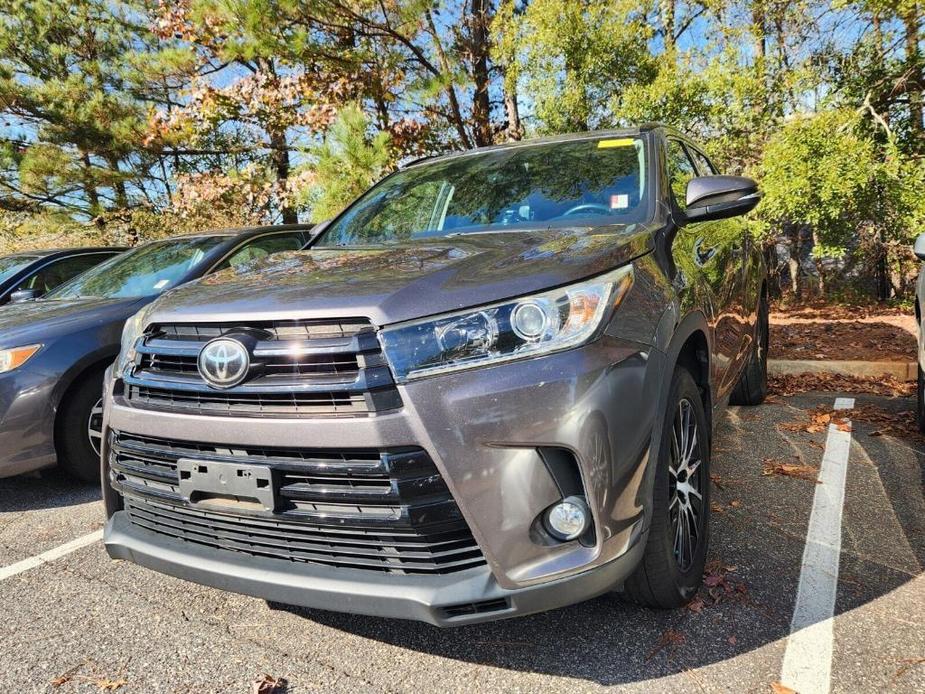 used 2017 Toyota Highlander car, priced at $24,597