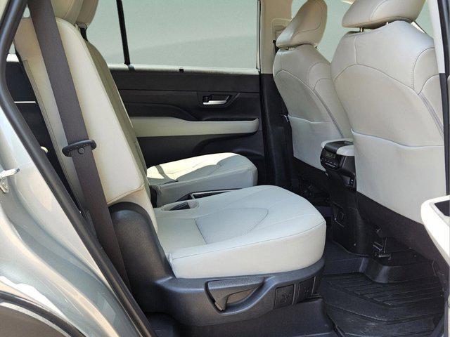 used 2025 Toyota Grand Highlander car, priced at $48,550