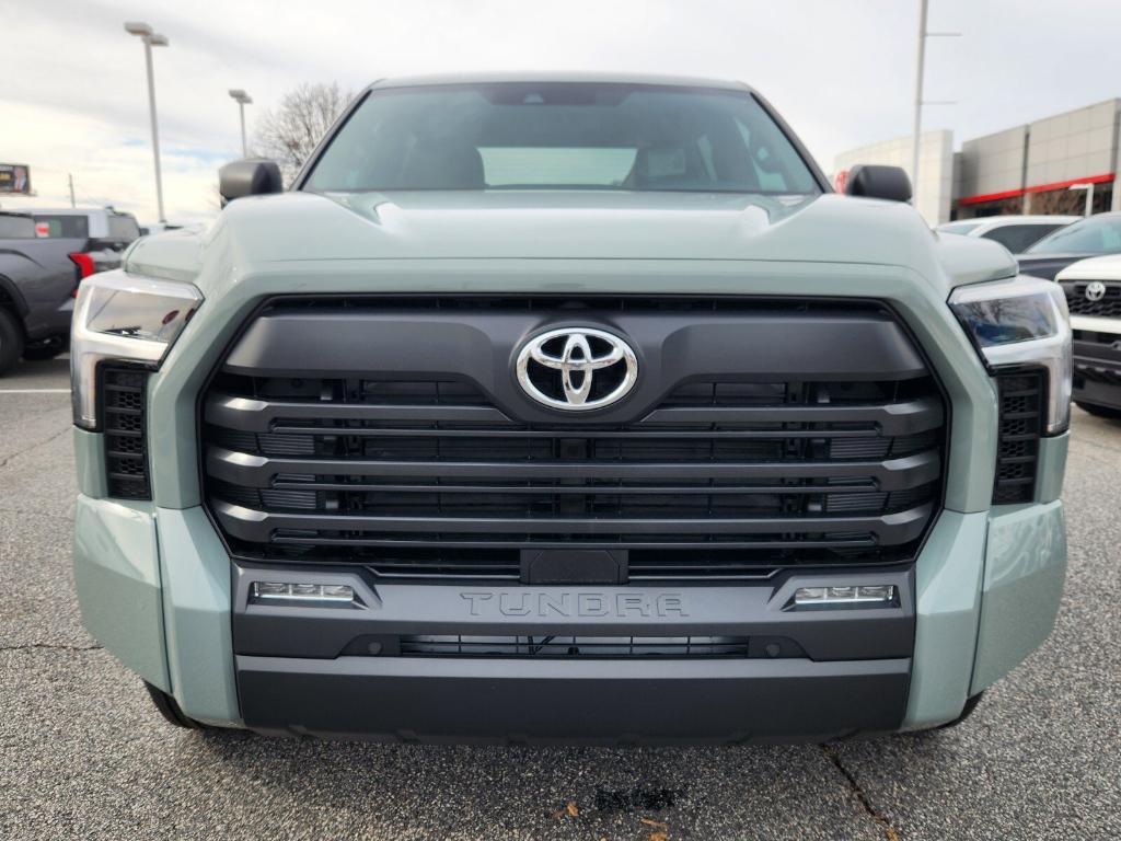 new 2025 Toyota Tundra car