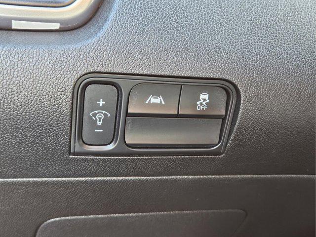 used 2021 Kia Sorento Hybrid car, priced at $23,399