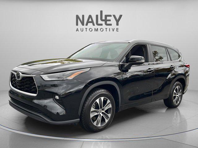 used 2023 Toyota Highlander car, priced at $35,458