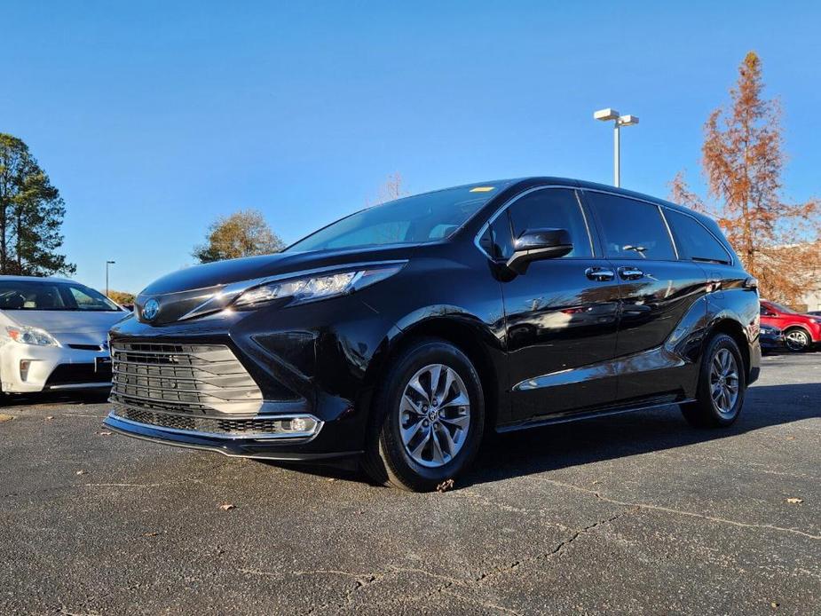 used 2023 Toyota Sienna car, priced at $45,051