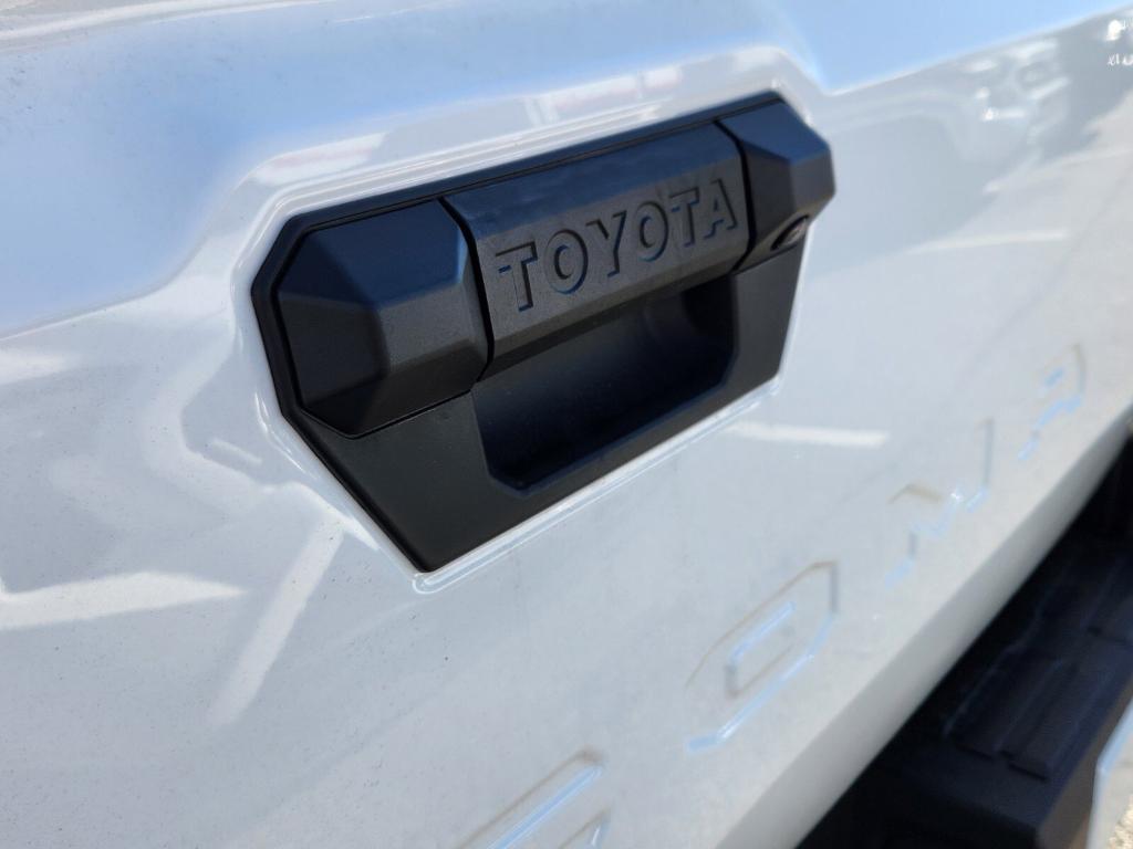 new 2024 Toyota Tacoma car