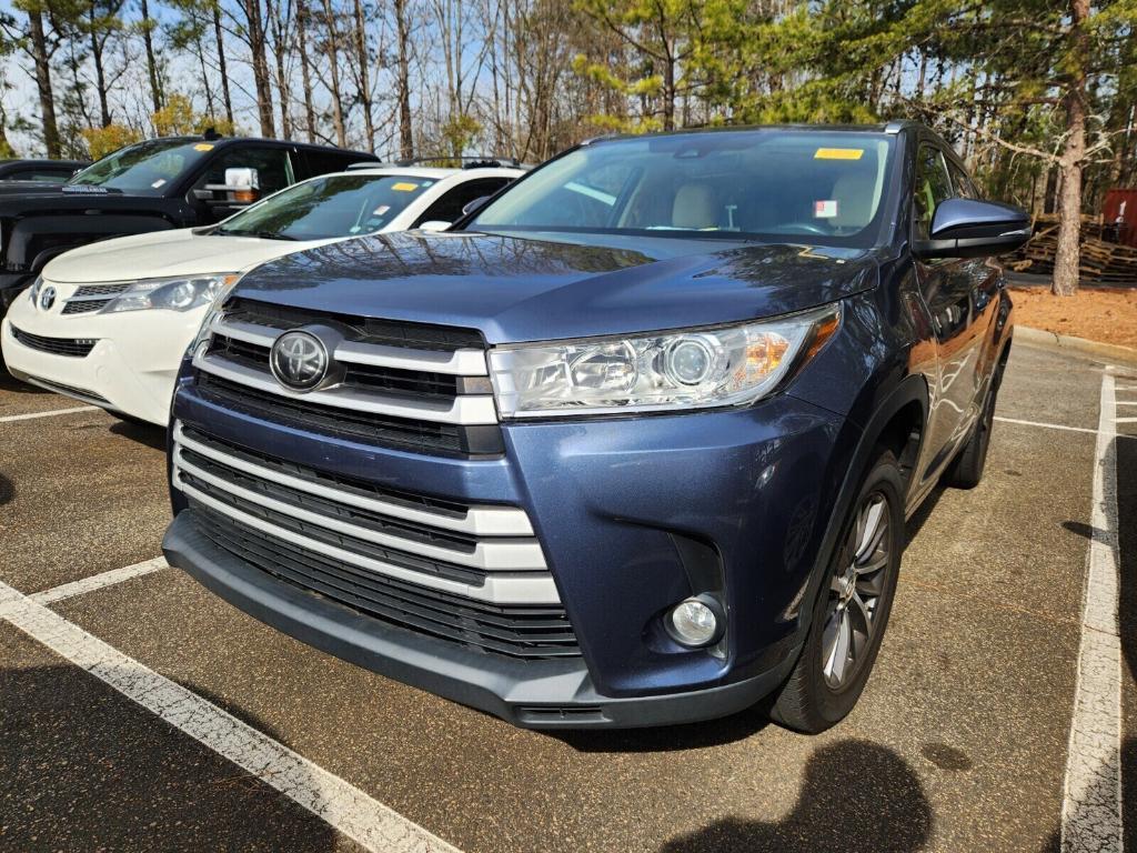 used 2017 Toyota Highlander car, priced at $21,235