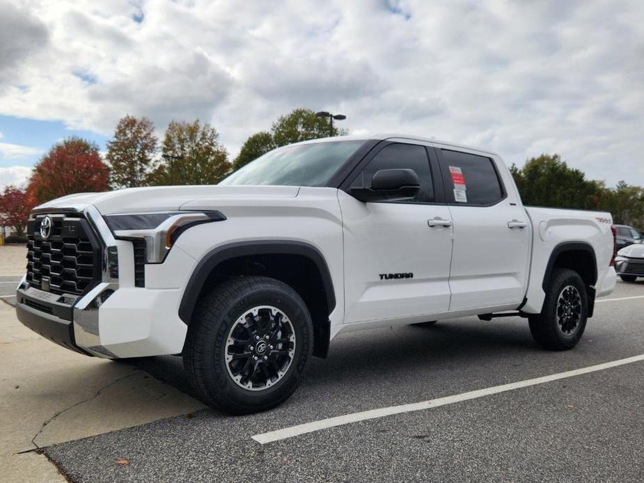 new 2025 Toyota Tundra car