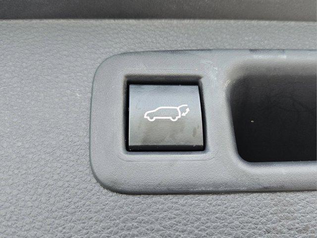 used 2023 Toyota Highlander car, priced at $40,020