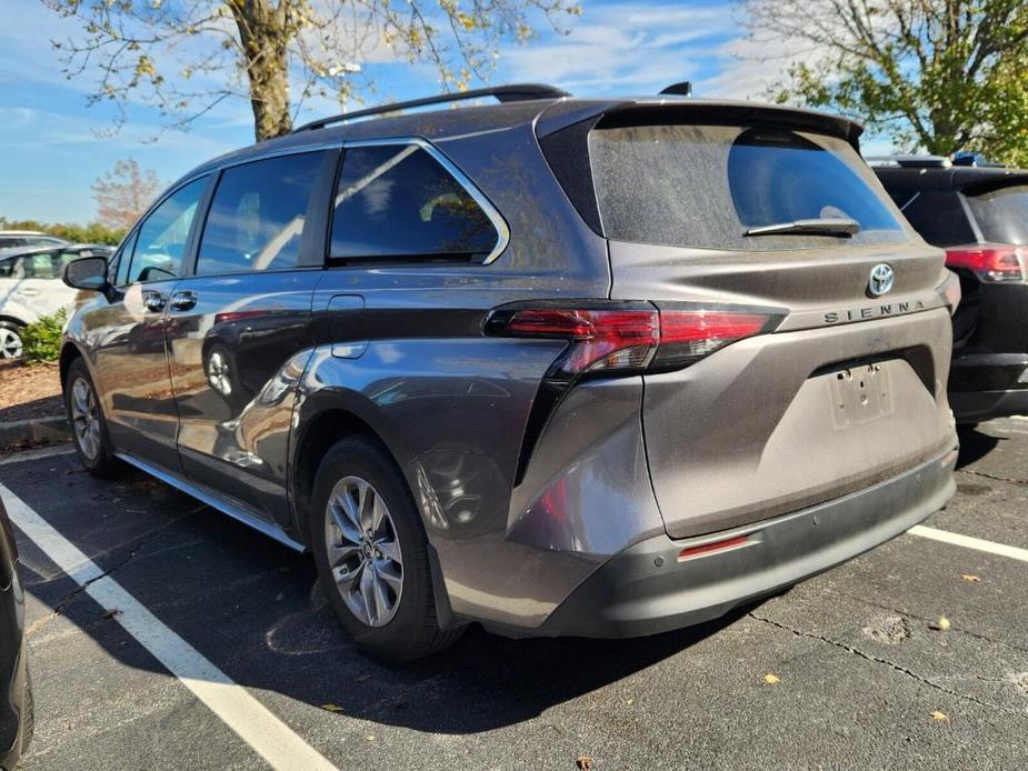 used 2022 Toyota Sienna car, priced at $44,518