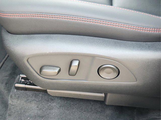 used 2024 Chevrolet Traverse car, priced at $43,246