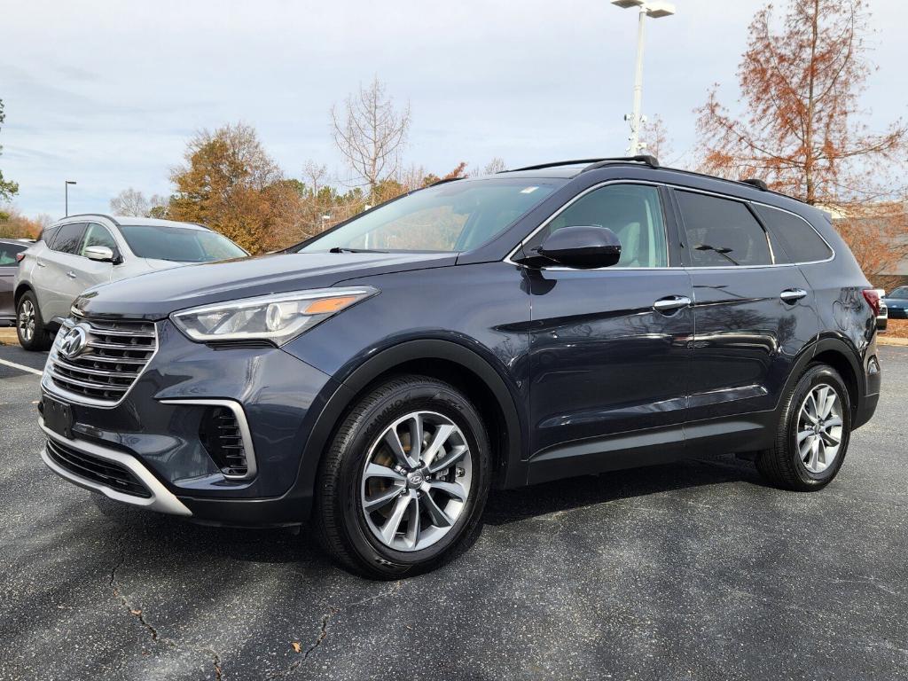 used 2018 Hyundai Santa Fe car, priced at $15,527