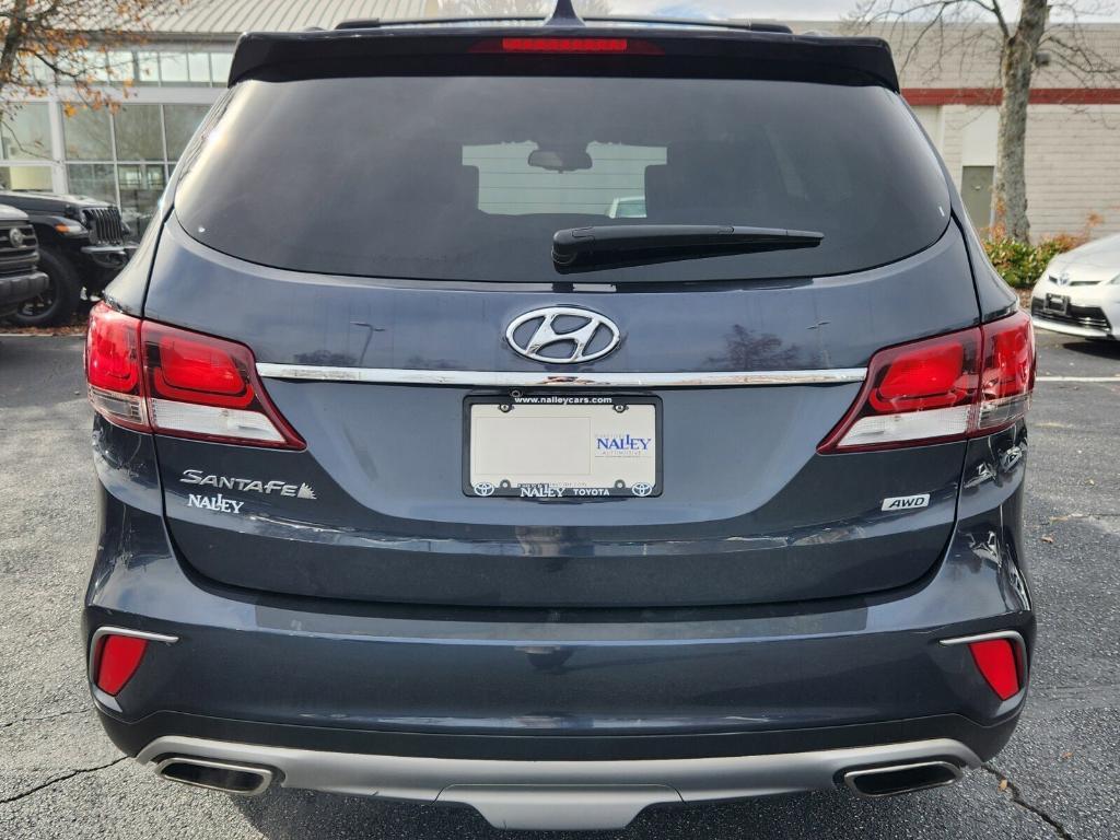 used 2018 Hyundai Santa Fe car, priced at $15,527