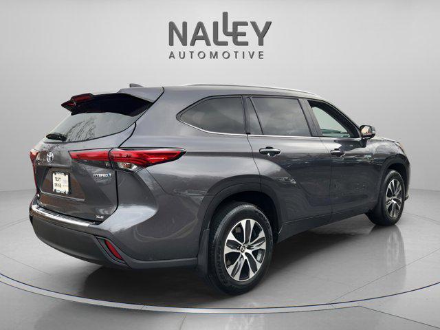 used 2021 Toyota Highlander Hybrid car, priced at $35,711