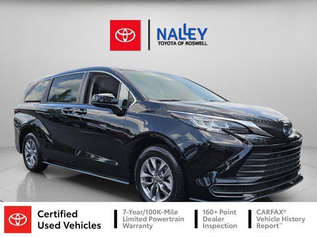 used 2023 Toyota Sienna car, priced at $38,268