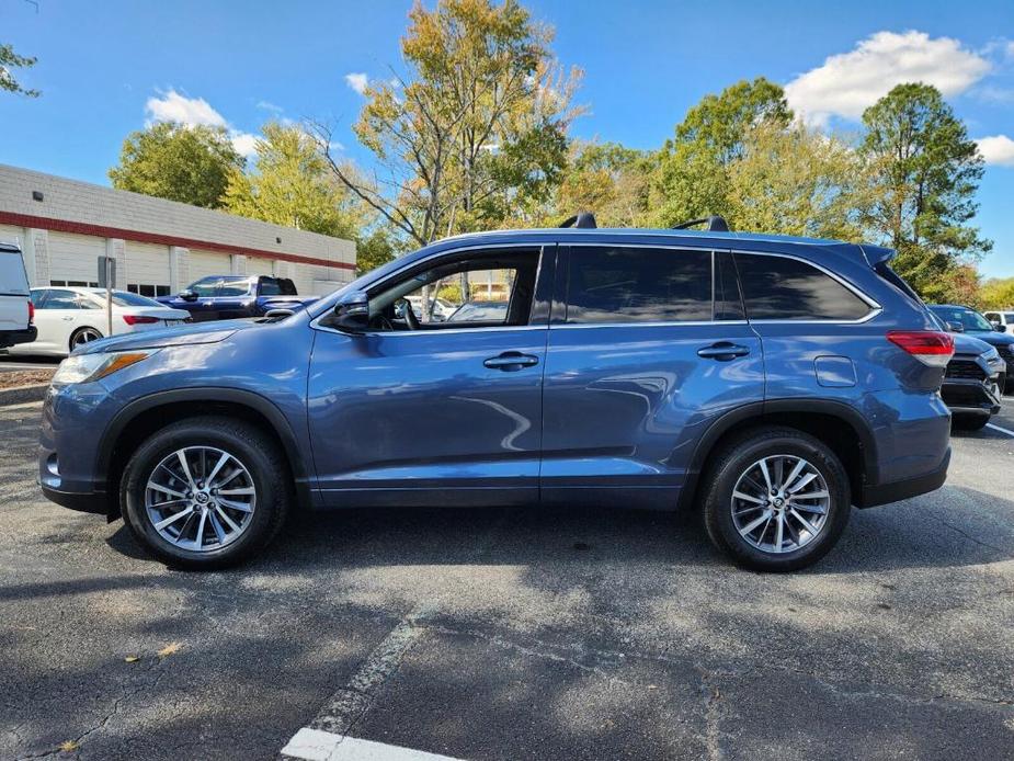 used 2018 Toyota Highlander car, priced at $19,814