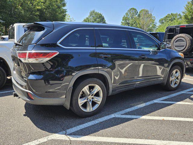 used 2015 Toyota Highlander car, priced at $24,893