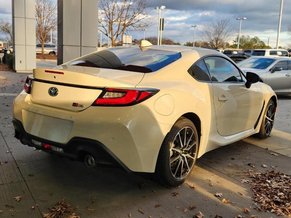 new 2025 Toyota GR86 car, priced at $34,615