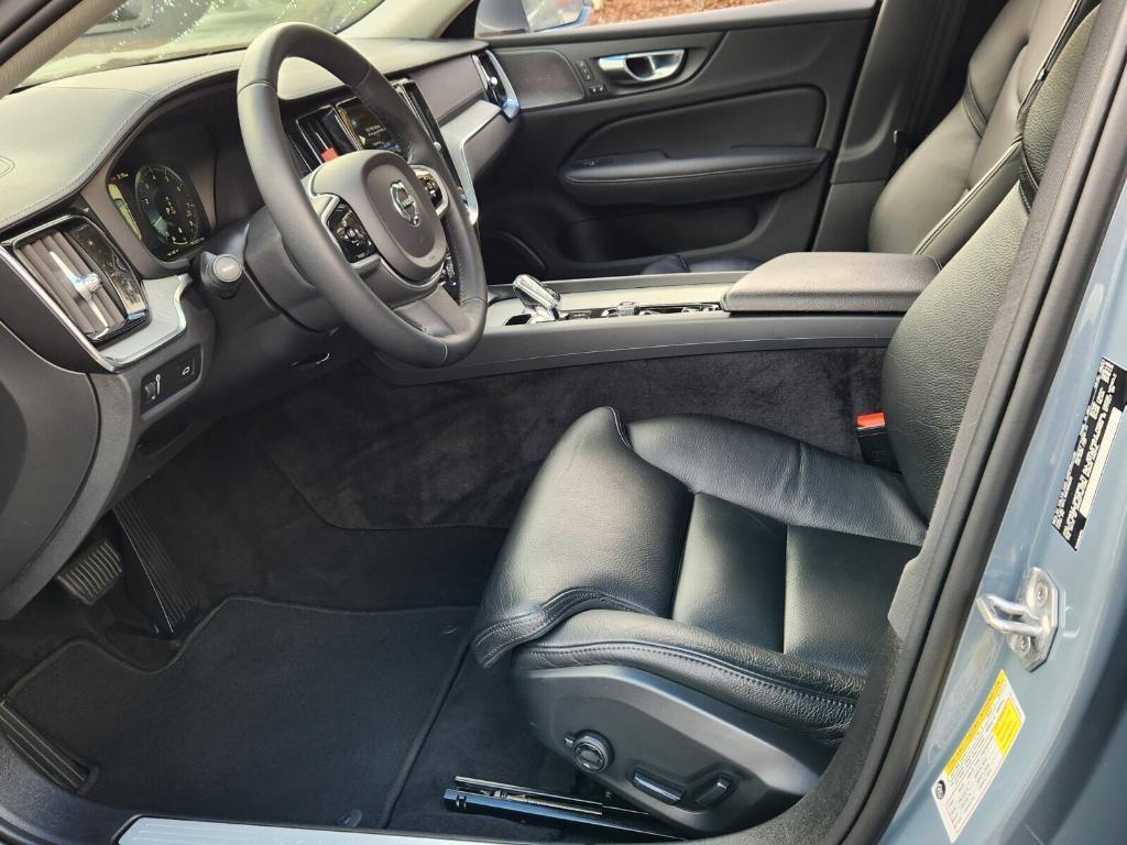 used 2022 Volvo S60 car, priced at $27,179