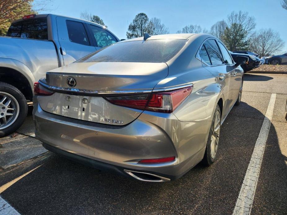 used 2019 Lexus ES 350 car, priced at $26,772