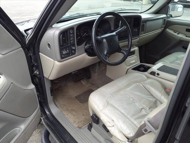 used 2002 Chevrolet Suburban car, priced at $6,890