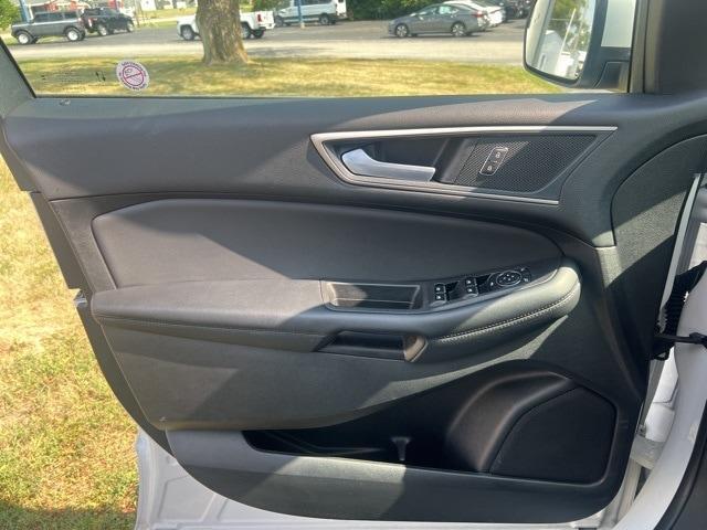 used 2024 Ford Edge car, priced at $25,295