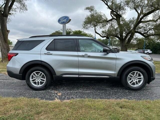 new 2025 Ford Explorer car, priced at $42,050