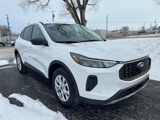 used 2024 Ford Escape car, priced at $26,364