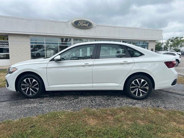 used 2024 Volkswagen Jetta car, priced at $16,795