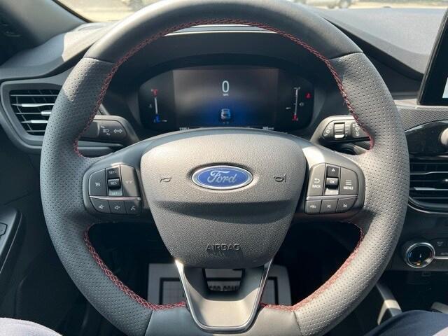 new 2025 Ford Escape car, priced at $31,018