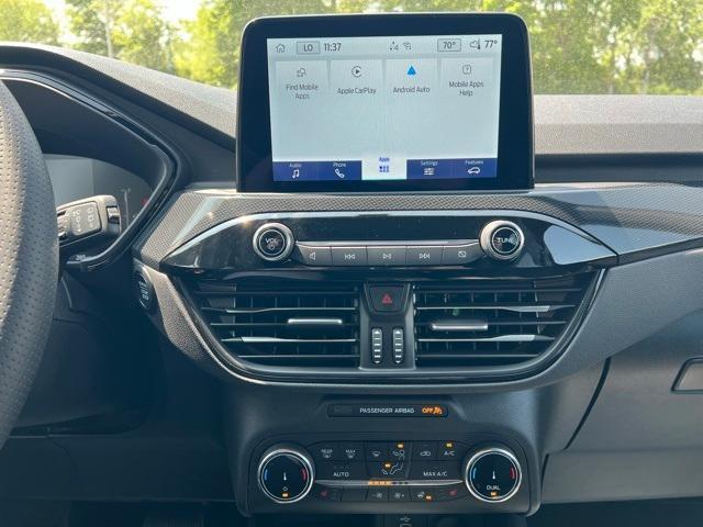 new 2025 Ford Escape car, priced at $31,018