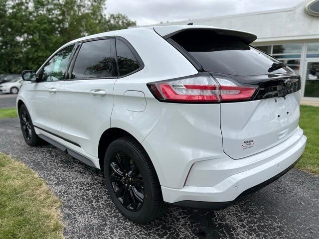 new 2024 Ford Edge car, priced at $37,265