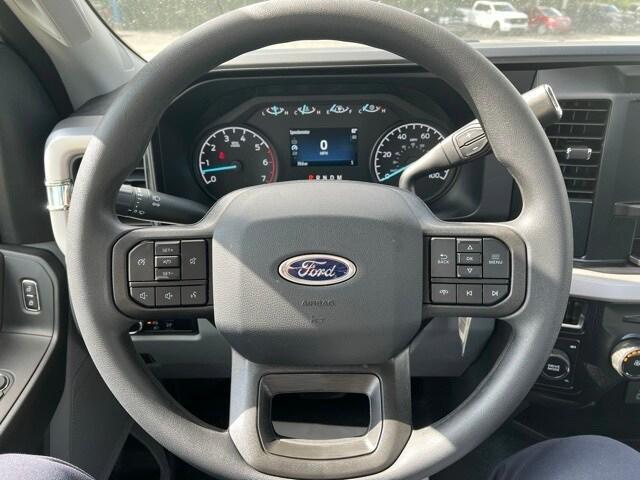 new 2025 Ford F-250 car, priced at $49,560