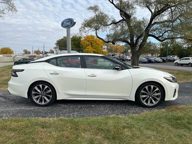 used 2023 Nissan Maxima car, priced at $30,995