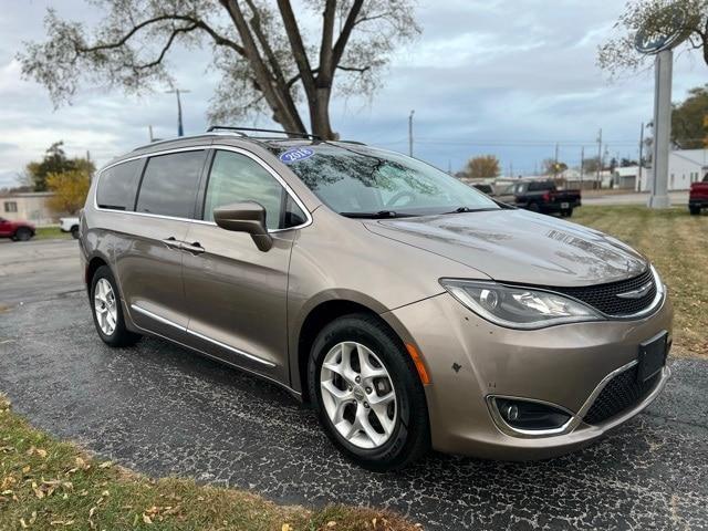 used 2018 Chrysler Pacifica car, priced at $13,981