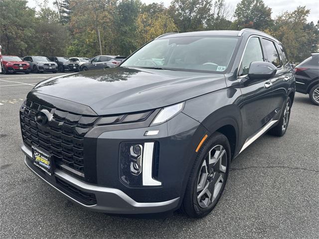 used 2024 Hyundai Palisade car, priced at $43,233