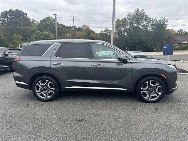 used 2024 Hyundai Palisade car, priced at $43,233