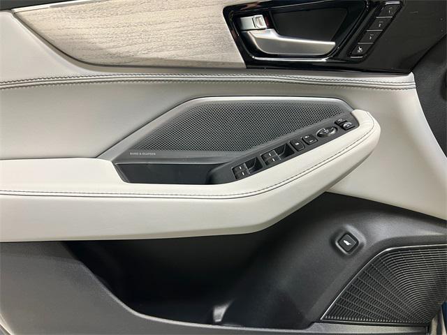 new 2026 Acura MDX car, priced at $66,900