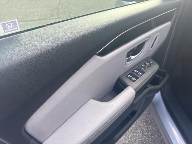 used 2023 Honda Pilot car, priced at $32,995