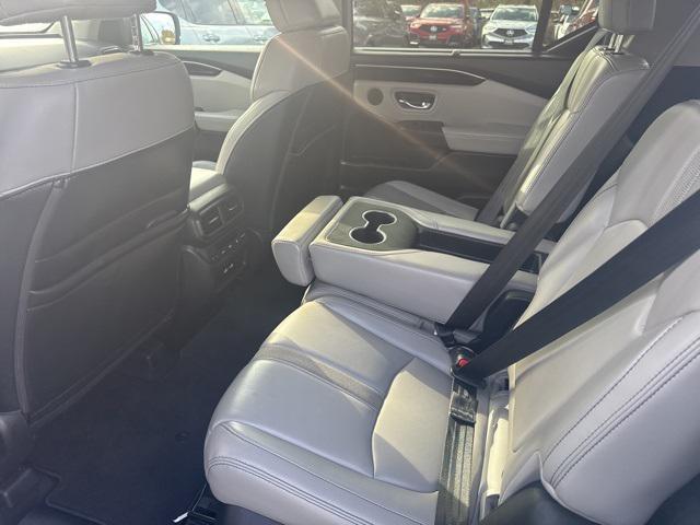 used 2023 Honda Pilot car, priced at $32,995