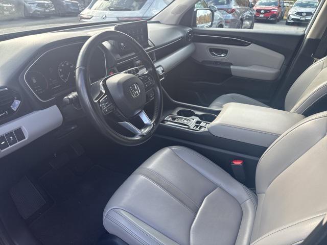 used 2023 Honda Pilot car, priced at $32,995