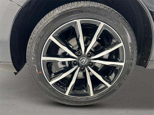 new 2025 Acura RDX car, priced at $55,050