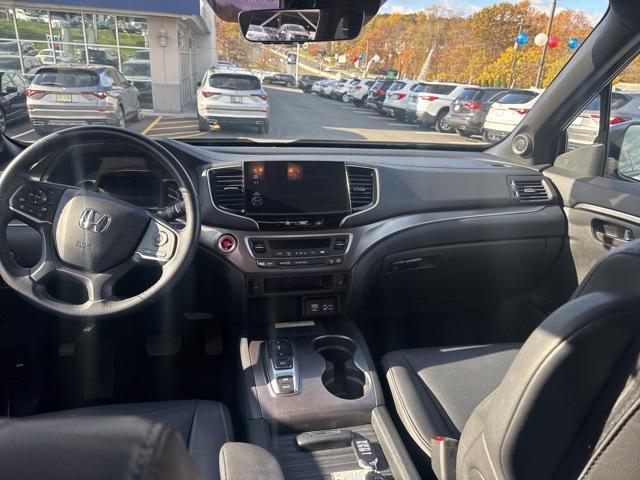 used 2022 Honda Passport car, priced at $30,695