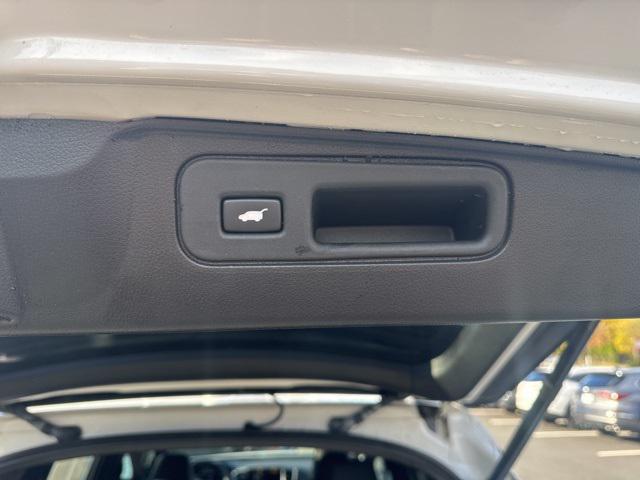 used 2022 Honda Passport car, priced at $30,695