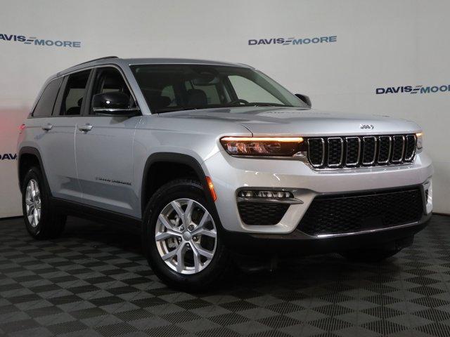 used 2023 Jeep Grand Cherokee car, priced at $34,956