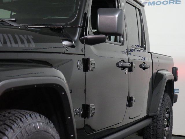 used 2022 Jeep Gladiator car, priced at $34,182