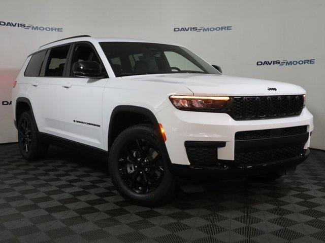 new 2025 Jeep Grand Cherokee L car, priced at $48,885