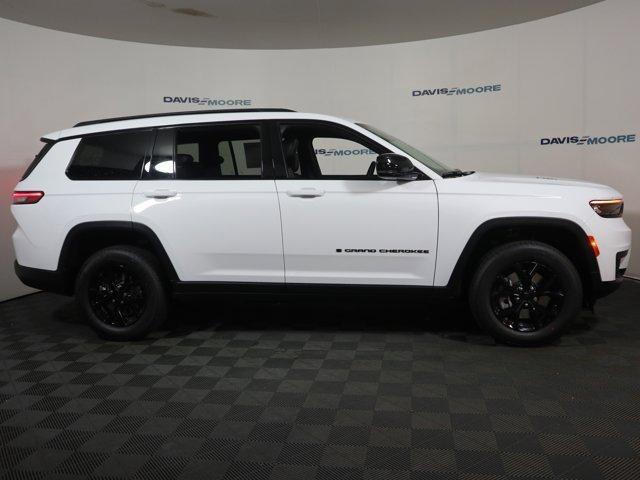 new 2025 Jeep Grand Cherokee L car, priced at $48,885