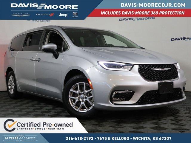 used 2023 Chrysler Pacifica car, priced at $26,995