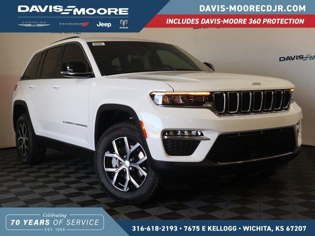new 2025 Jeep Grand Cherokee car, priced at $44,900