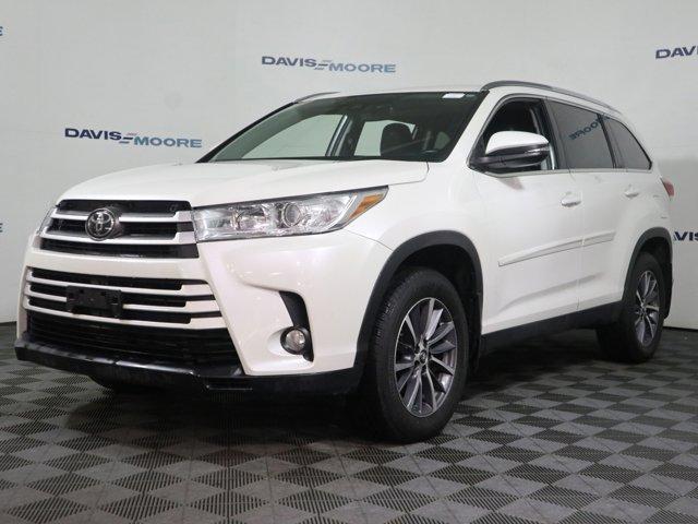 used 2019 Toyota Highlander car, priced at $27,361