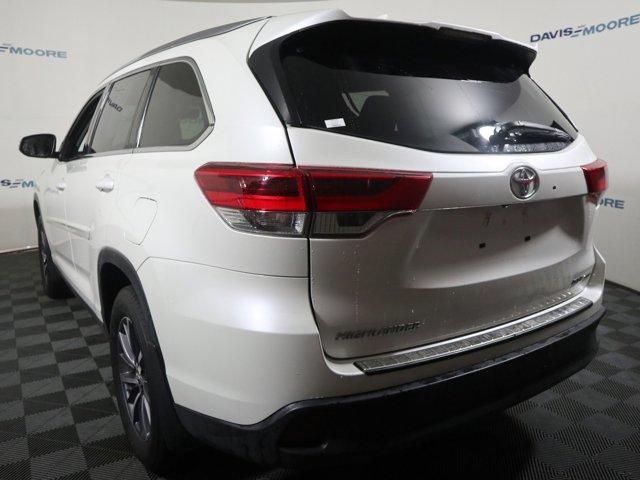 used 2019 Toyota Highlander car, priced at $27,361