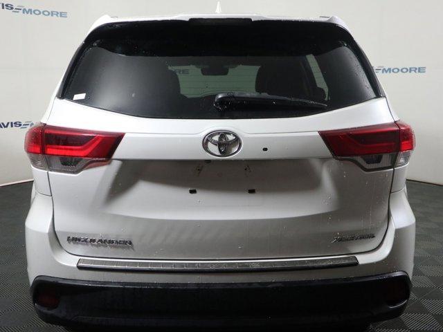 used 2019 Toyota Highlander car, priced at $27,361